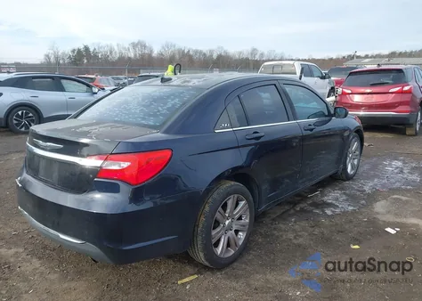 2012 Chrysler 200 Touring z USA, uszkodzony, nr VIN 1C3CCBBB3CN187745